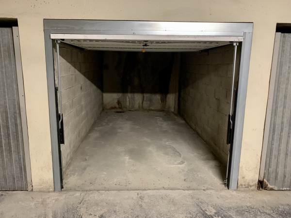 Offres de location Garage Nice 06000