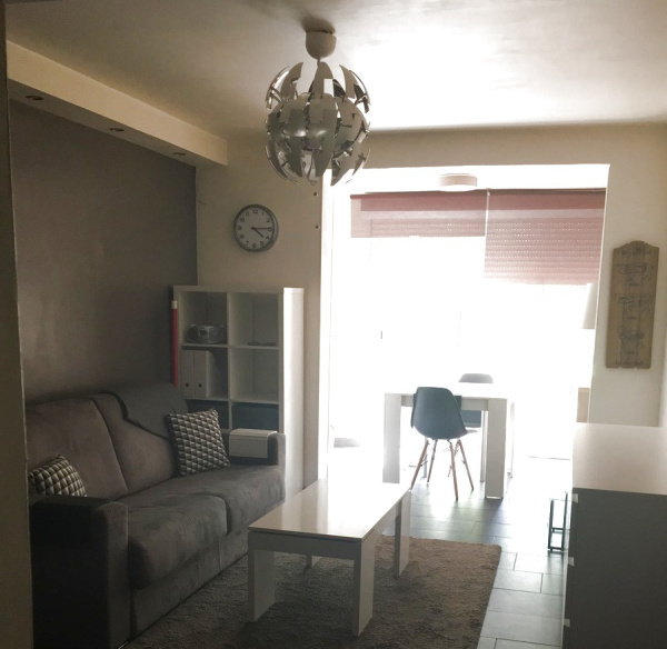 Offres de location Appartement Saint-Laurent-du-Var 06700